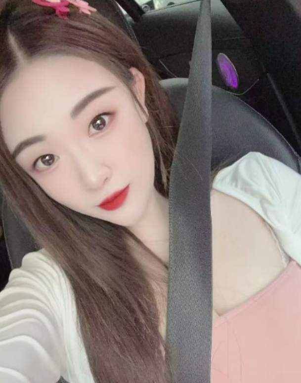 巨乳微胖坂田潇雅